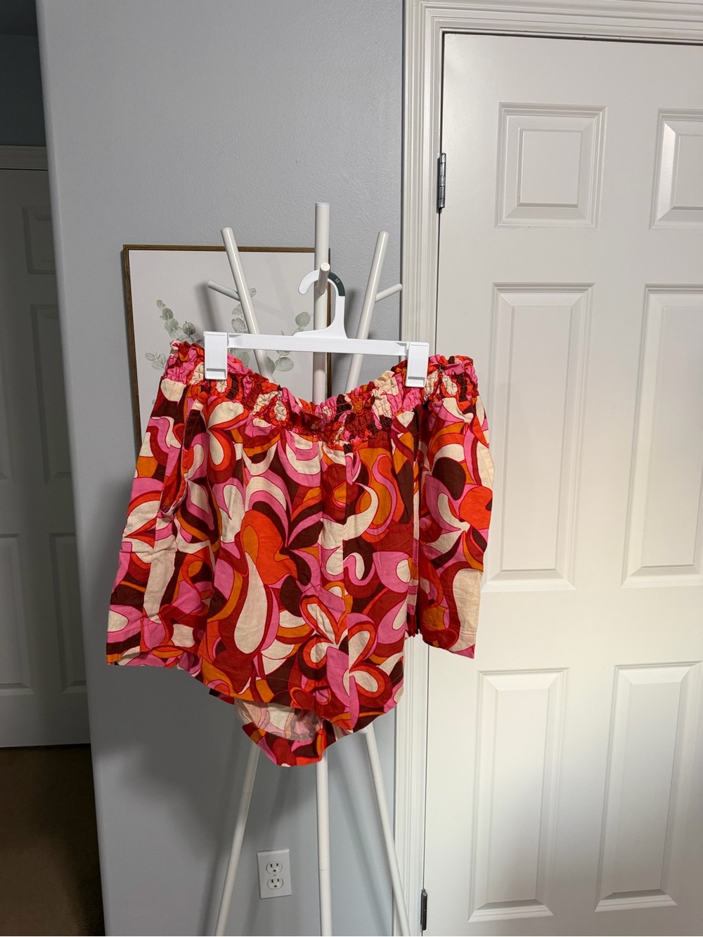 Ava & Viv Pink, Red & Orange Shorts